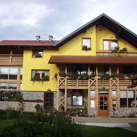 Tourist Farm Ob Izviru Krupe Βίλα Semic Εξωτερικό φωτογραφία