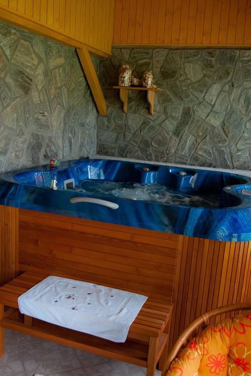 Tourist Farm Ob Izviru Krupe Βίλα Semic Εξωτερικό φωτογραφία