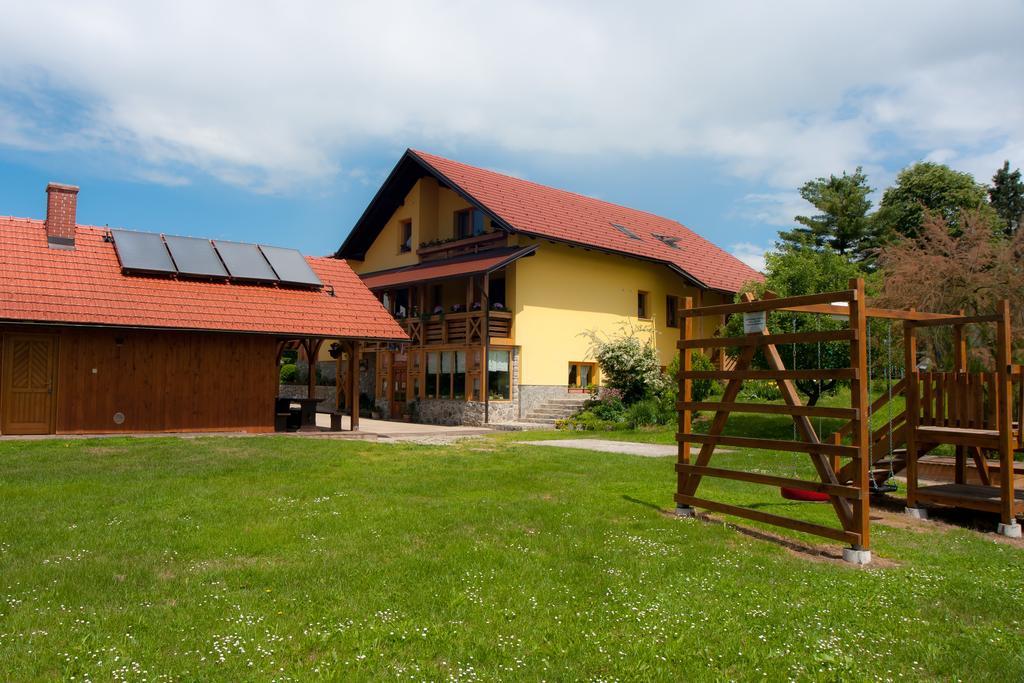 Tourist Farm Ob Izviru Krupe Βίλα Semic Εξωτερικό φωτογραφία
